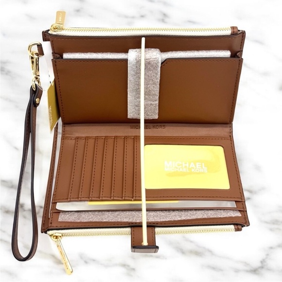 Michael Kors Large Jet Set Travel Double Zip Wallet Vanilla/Brown - Picture 8 of 10